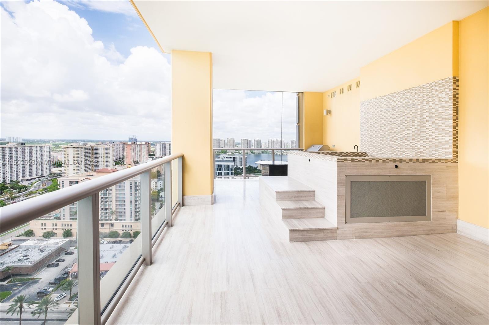 17749 Collins Ave, Sunny Isles Beach, FL, 33160 United States, 4 Bedrooms Bedrooms, ,6 BathroomsBathrooms,Residential,For Sale,Collins Ave,A11502593