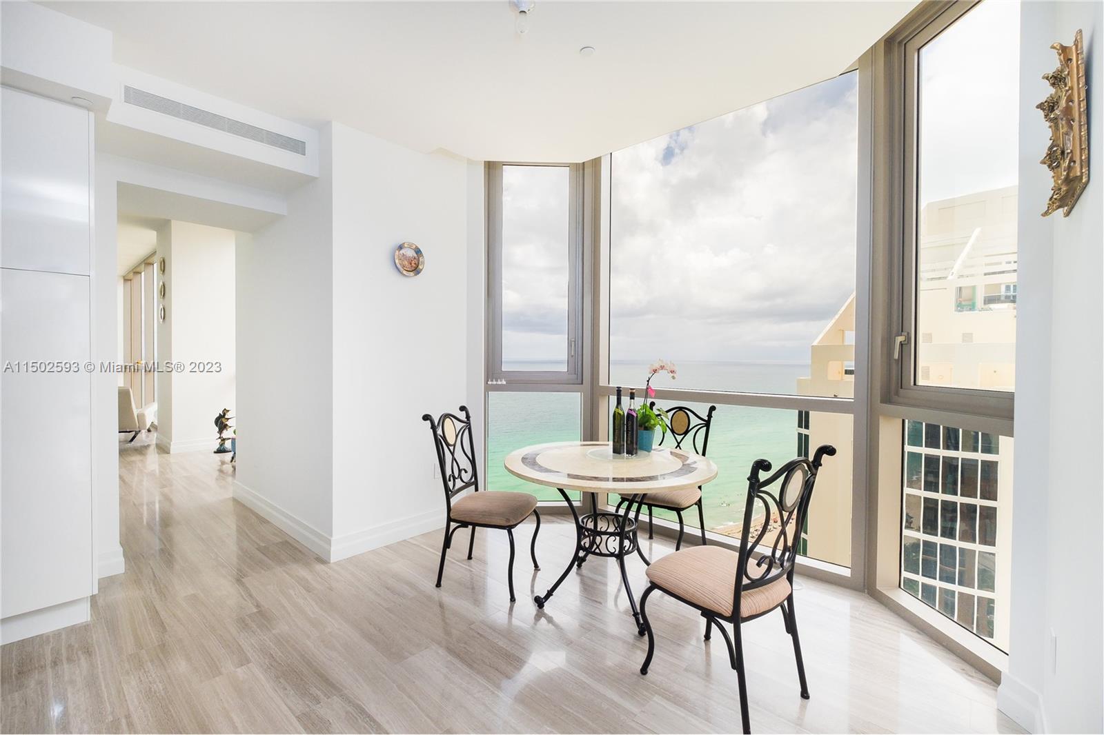 17749 Collins Ave, Sunny Isles Beach, FL, 33160 United States, 4 Bedrooms Bedrooms, ,6 BathroomsBathrooms,Residential,For Sale,Collins Ave,A11502593