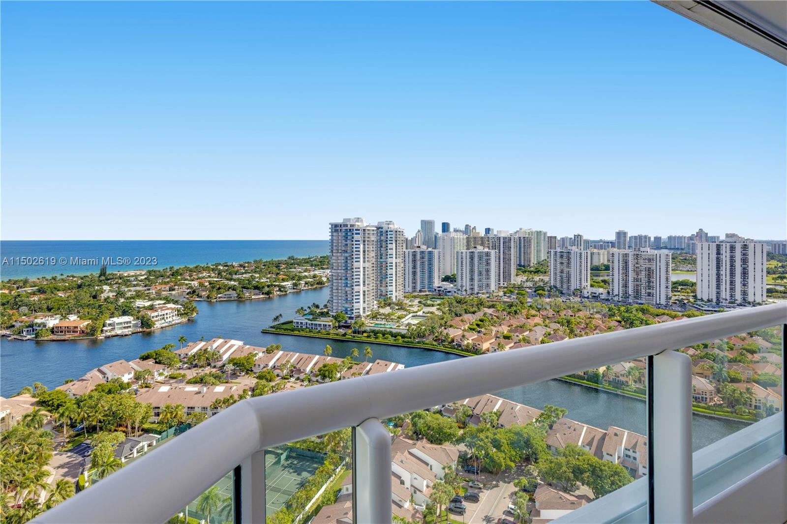 21055 Yacht club dr, Aventura, FL, 33180 United States, 2 Bedrooms Bedrooms, ,2 BathroomsBathrooms,Residential,For Sale,Yacht club dr,A11502619