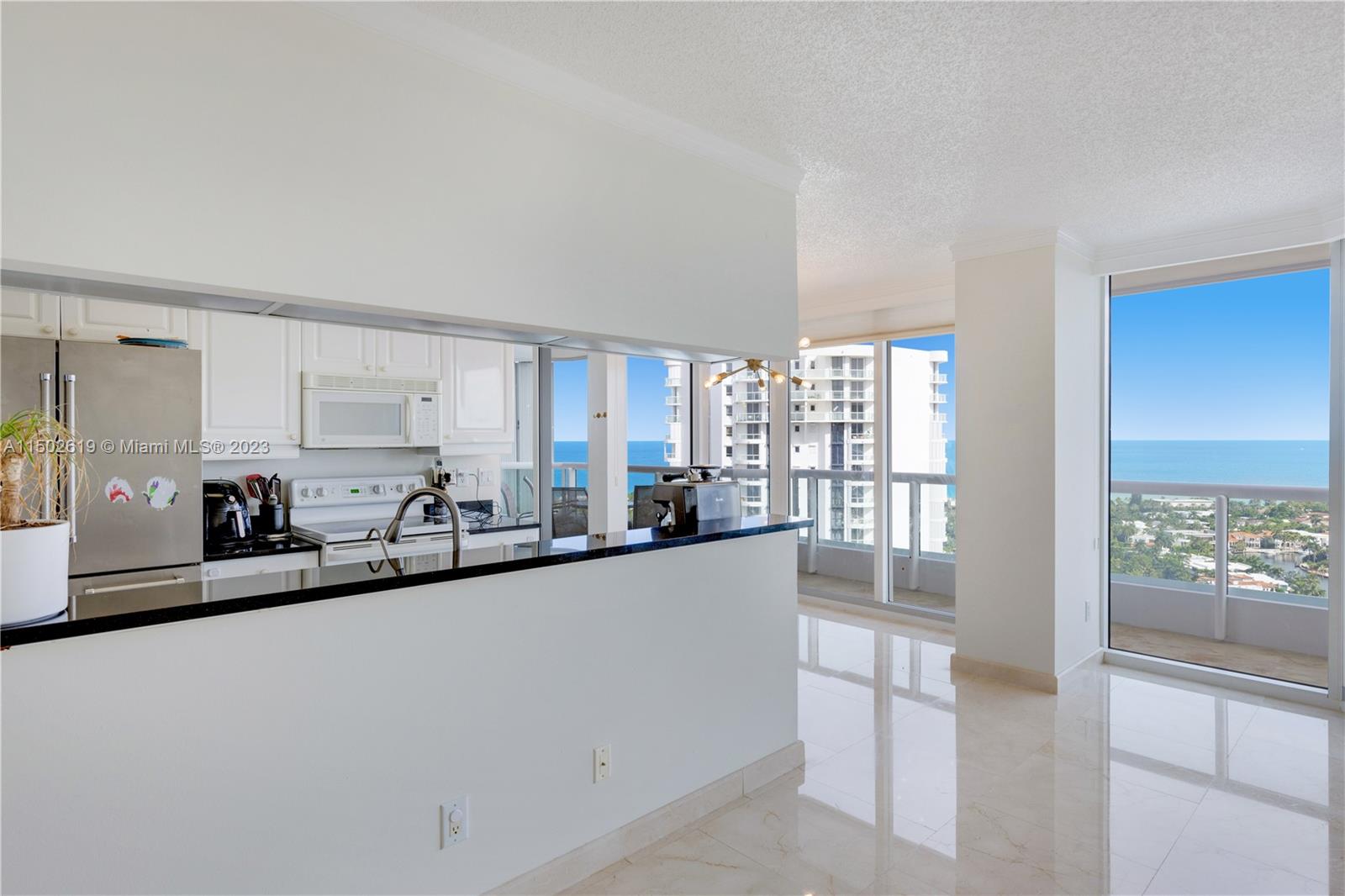 21055 Yacht club dr, Aventura, FL, 33180 United States, 2 Bedrooms Bedrooms, ,2 BathroomsBathrooms,Residential,For Sale,Yacht club dr,A11502619