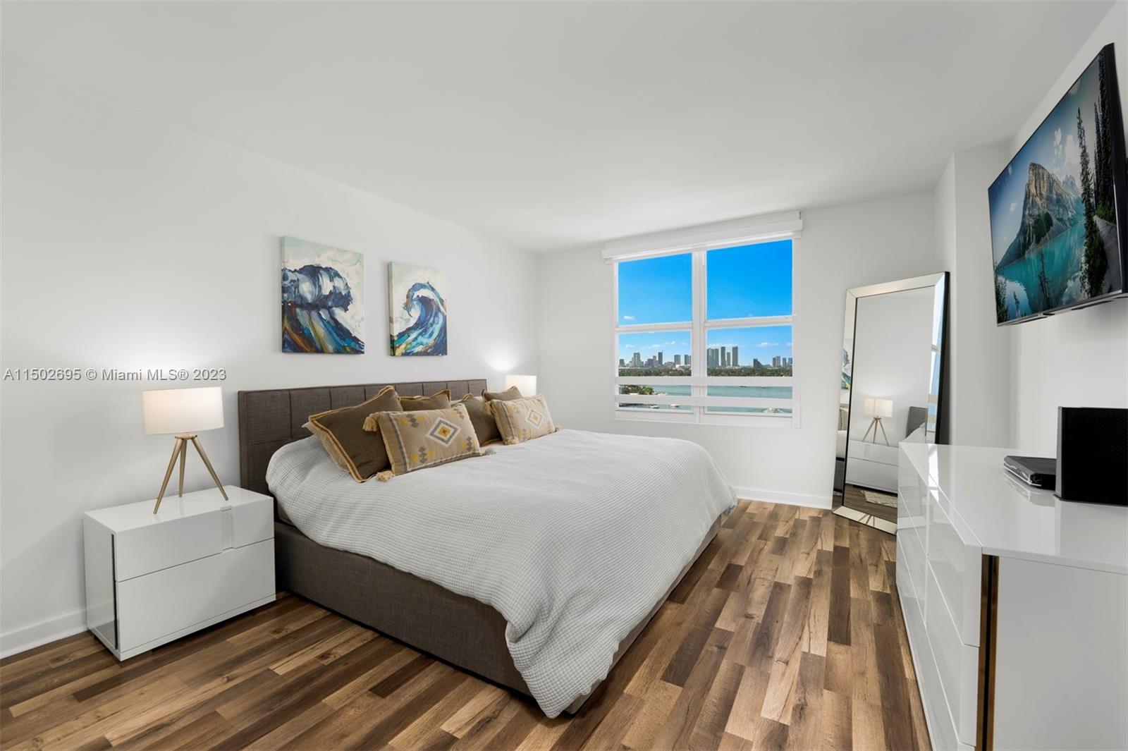 1800 Sunset Harbour Dr 1208, Miami Beach, Florida 33139, 2 Bedrooms Bedrooms, ,2 BathroomsBathrooms,Residentiallease,For Rent,1800 Sunset Harbour Dr 1208,A11502695