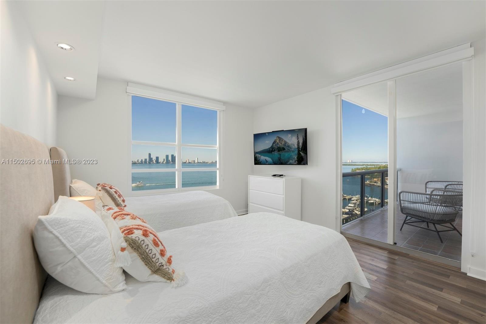 1800 Sunset Harbour Dr 1208, Miami Beach, Florida 33139, 2 Bedrooms Bedrooms, ,2 BathroomsBathrooms,Residentiallease,For Rent,1800 Sunset Harbour Dr 1208,A11502695