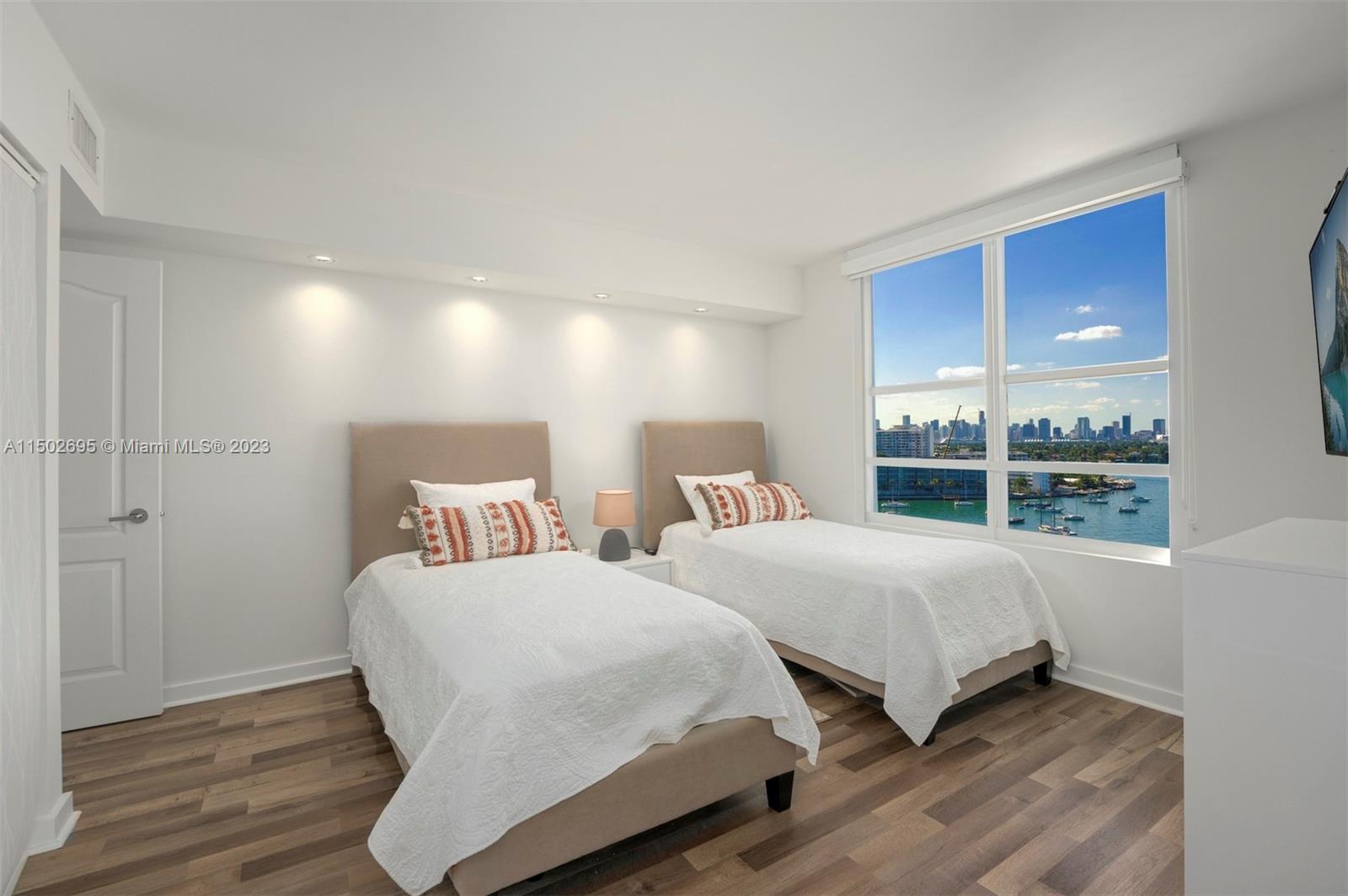 1800 Sunset Harbour Dr 1208, Miami Beach, Florida 33139, 2 Bedrooms Bedrooms, ,2 BathroomsBathrooms,Residentiallease,For Rent,1800 Sunset Harbour Dr 1208,A11502695