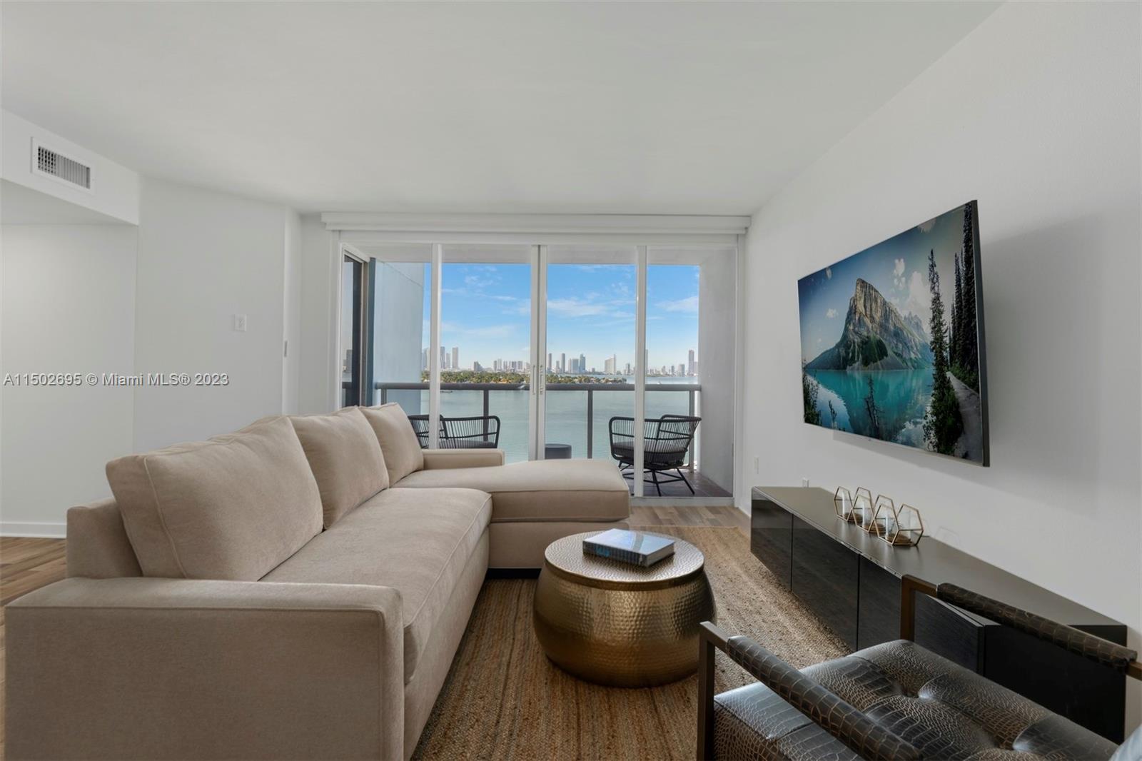 1800 Sunset Harbour Dr 1208, Miami Beach, Florida 33139, 2 Bedrooms Bedrooms, ,2 BathroomsBathrooms,Residentiallease,For Rent,1800 Sunset Harbour Dr 1208,A11502695