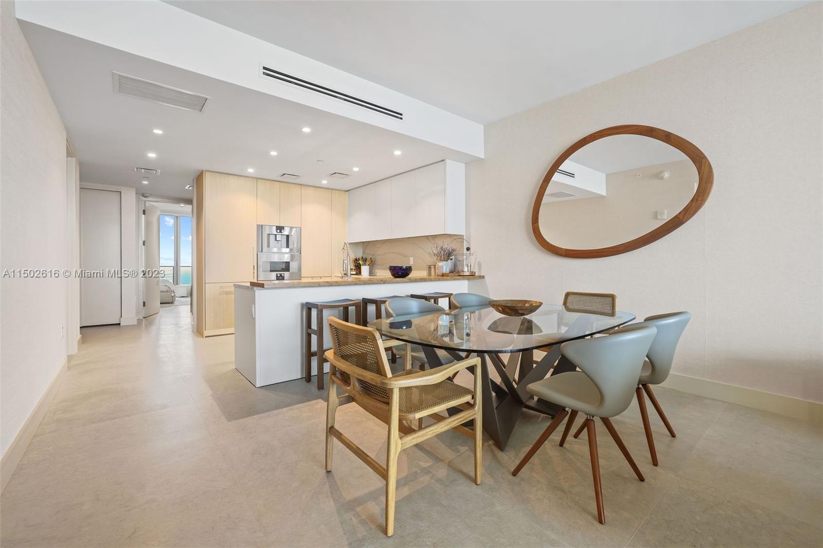 15701 Collins Ave, Sunny Isles Beach, FL, 33160 United States, 2 Bedrooms Bedrooms, ,2 BathroomsBathrooms,Residential,For Sale,Collins Ave,A11502616