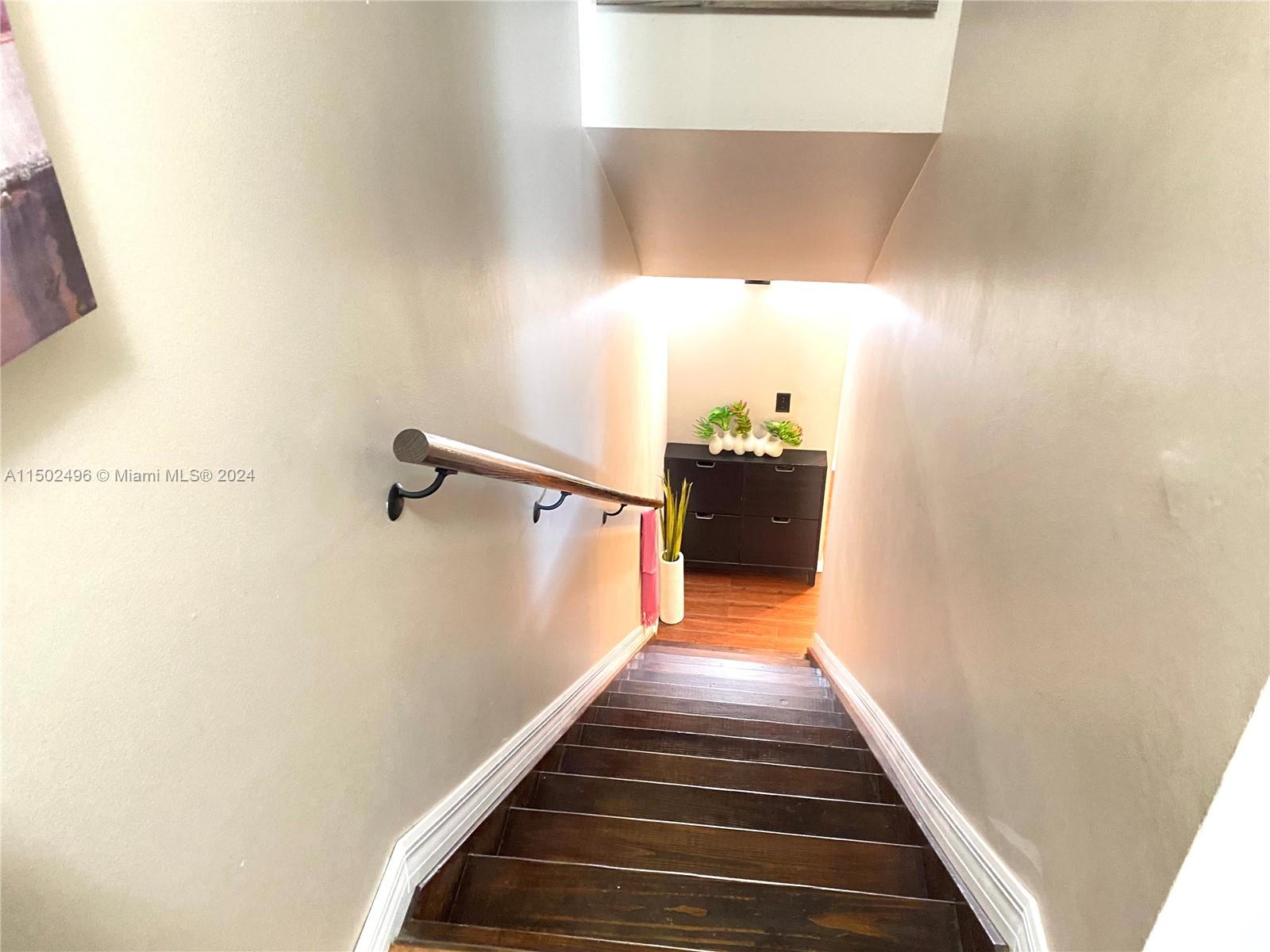 6045 NW 186th St 117, Hialeah, Florida 33015, 2 Bedrooms Bedrooms, ,2 BathroomsBathrooms,Residentiallease,For Rent,6045 NW 186th St 117,A11502496