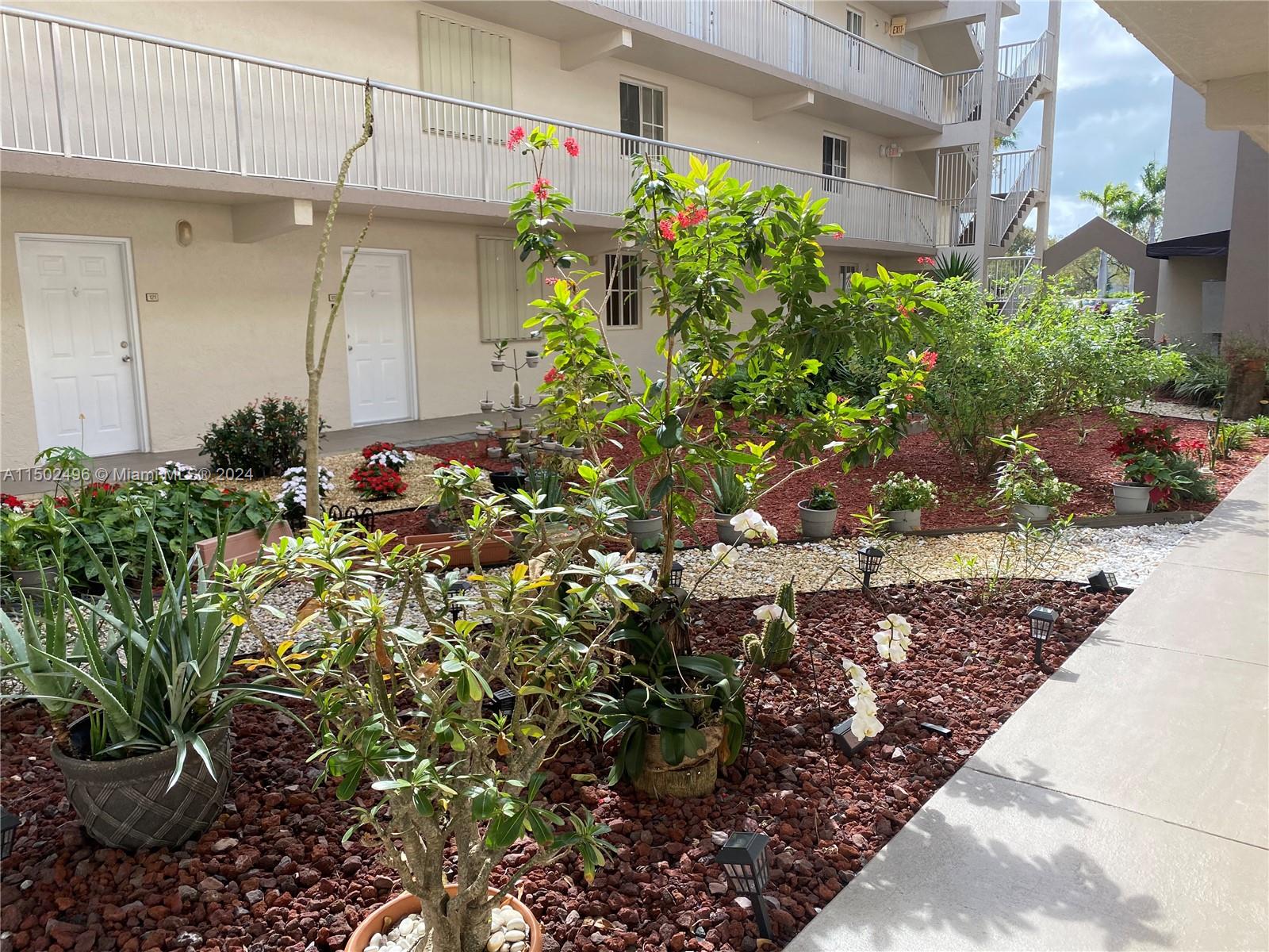 6045 NW 186th St 117, Hialeah, Florida 33015, 2 Bedrooms Bedrooms, ,2 BathroomsBathrooms,Residentiallease,For Rent,6045 NW 186th St 117,A11502496