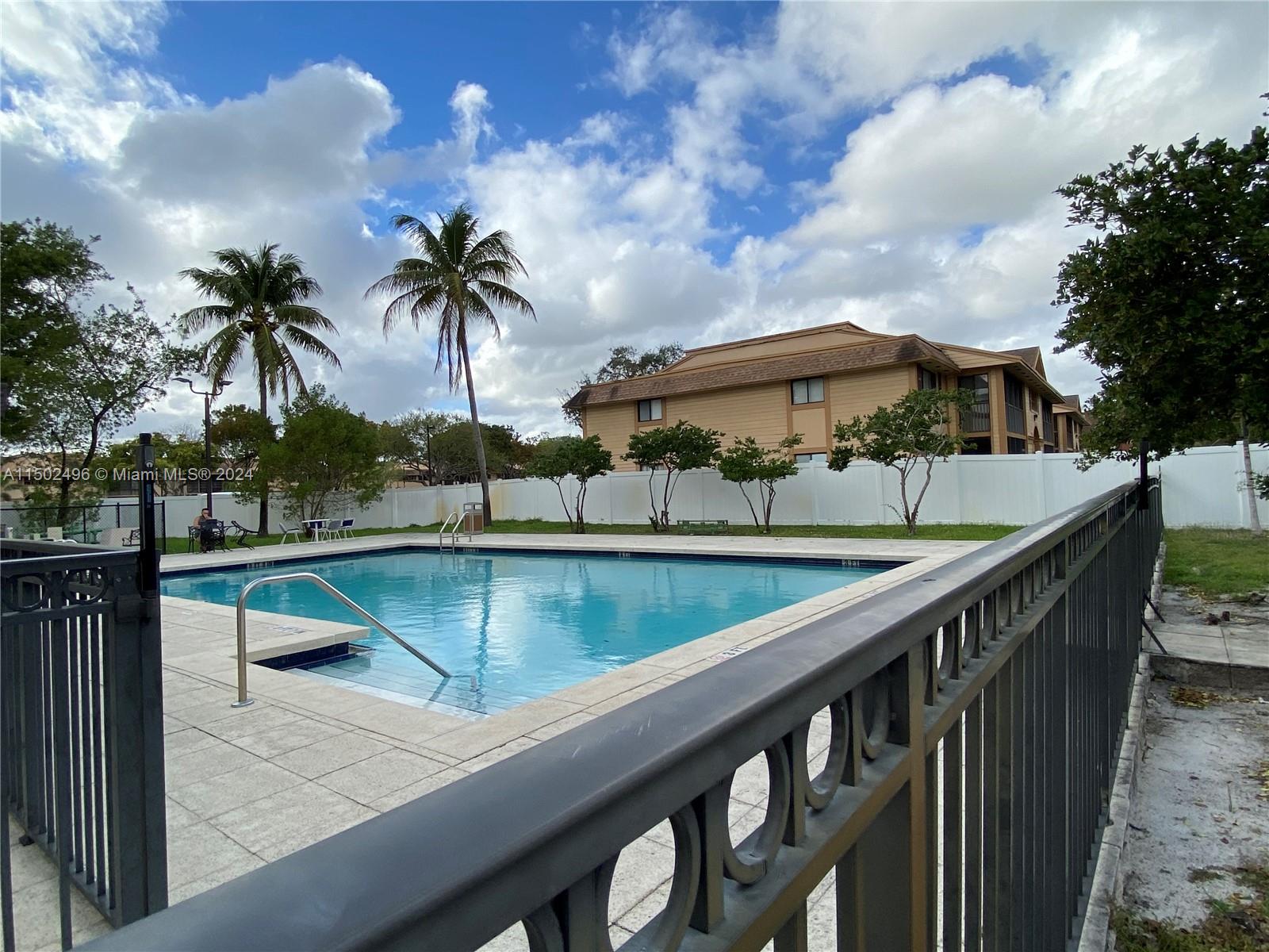 6045 NW 186th St 117, Hialeah, Florida 33015, 2 Bedrooms Bedrooms, ,2 BathroomsBathrooms,Residentiallease,For Rent,6045 NW 186th St 117,A11502496