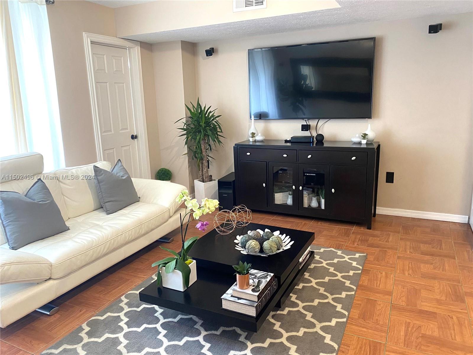 6045 NW 186th St 117, Hialeah, Florida 33015, 2 Bedrooms Bedrooms, ,2 BathroomsBathrooms,Residentiallease,For Rent,6045 NW 186th St 117,A11502496