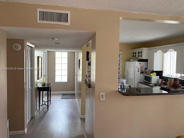 286 Racquet Club Rd 201, Weston, FL 33326, 2 Bedrooms Bedrooms, ,2 BathroomsBathrooms,Residential,For Sale,Racquet Club Rd,A11502284