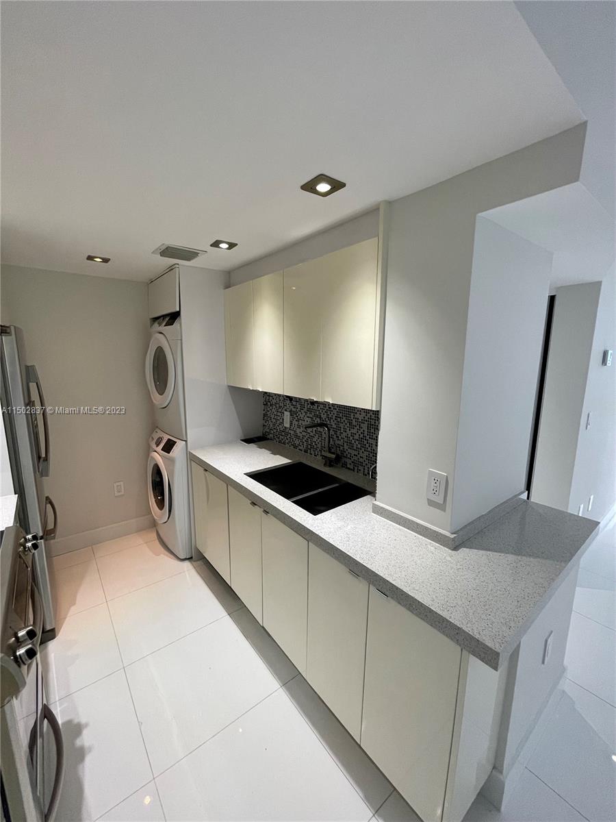 10275 Collins Ave 1523, Bal Harbour, Florida 33154, 2 Bedrooms Bedrooms, ,2 BathroomsBathrooms,Residential,For Sale,10275 Collins Ave 1523,A11502837