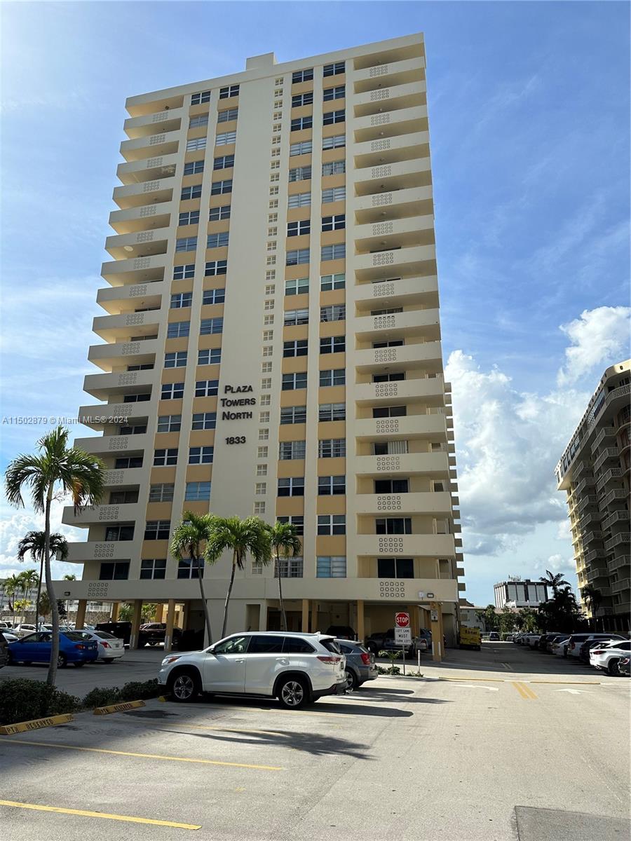 1833 S Ocean Dr 407, Hallandale Beach, Florida 33009, 2 Bedrooms Bedrooms, ,2 BathroomsBathrooms,Residentiallease,For Rent,1833 S Ocean Dr 407,A11502879