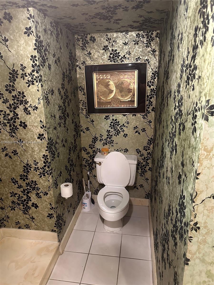 1833 S Ocean Dr 407, Hallandale Beach, Florida 33009, 2 Bedrooms Bedrooms, ,2 BathroomsBathrooms,Residentiallease,For Rent,1833 S Ocean Dr 407,A11502879