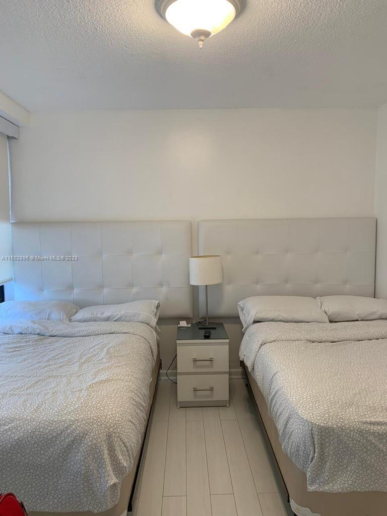 5225 Collins Ave 1514, Miami Beach, Florida 33140, 2 Bedrooms Bedrooms, ,2 BathroomsBathrooms,Residential,For Sale,5225 Collins Ave 1514,A11502895