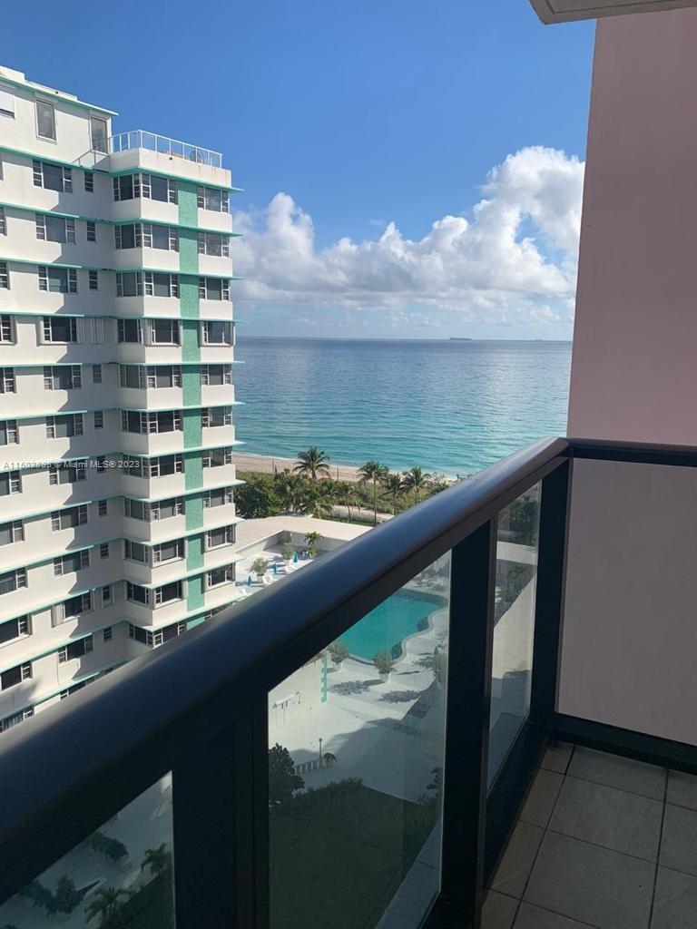 5225 Collins Ave 1514, Miami Beach, Florida 33140, 2 Bedrooms Bedrooms, ,2 BathroomsBathrooms,Residential,For Sale,5225 Collins Ave 1514,A11502895