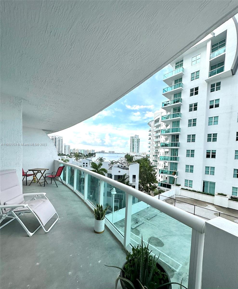 7900 Harbor Island Dr 610, North Bay Village, Florida 33141, 2 Bedrooms Bedrooms, ,2 BathroomsBathrooms,Residential,For Sale,7900 Harbor Island Dr 610,A11502353
