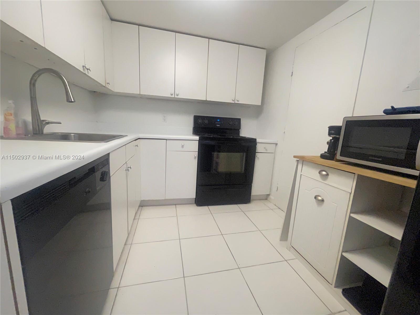 800 West Ave 616, Miami Beach, Florida 33139, 1 Bedroom Bedrooms, ,1 BathroomBathrooms,Residentiallease,For Rent,800 West Ave 616,A11502937