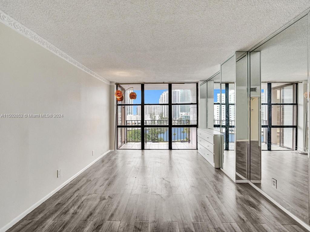 800 Parkview Dr 826, Hallandale Beach, Florida 33009, 1 Bedroom Bedrooms, ,1 BathroomBathrooms,Residential,For Sale,800 Parkview Dr 826,A11502852