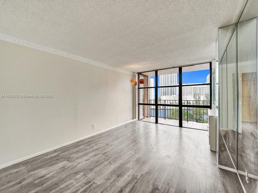 800 Parkview Dr 826, Hallandale Beach, Florida 33009, 1 Bedroom Bedrooms, ,1 BathroomBathrooms,Residential,For Sale,800 Parkview Dr 826,A11502852