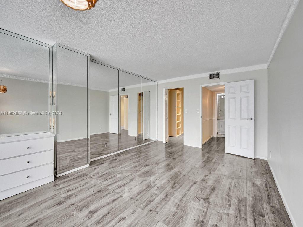 800 Parkview Dr 826, Hallandale Beach, Florida 33009, 1 Bedroom Bedrooms, ,1 BathroomBathrooms,Residential,For Sale,800 Parkview Dr 826,A11502852