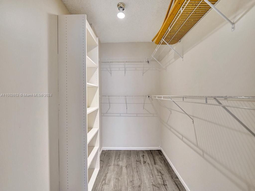 800 Parkview Dr 826, Hallandale Beach, Florida 33009, 1 Bedroom Bedrooms, ,1 BathroomBathrooms,Residential,For Sale,800 Parkview Dr 826,A11502852