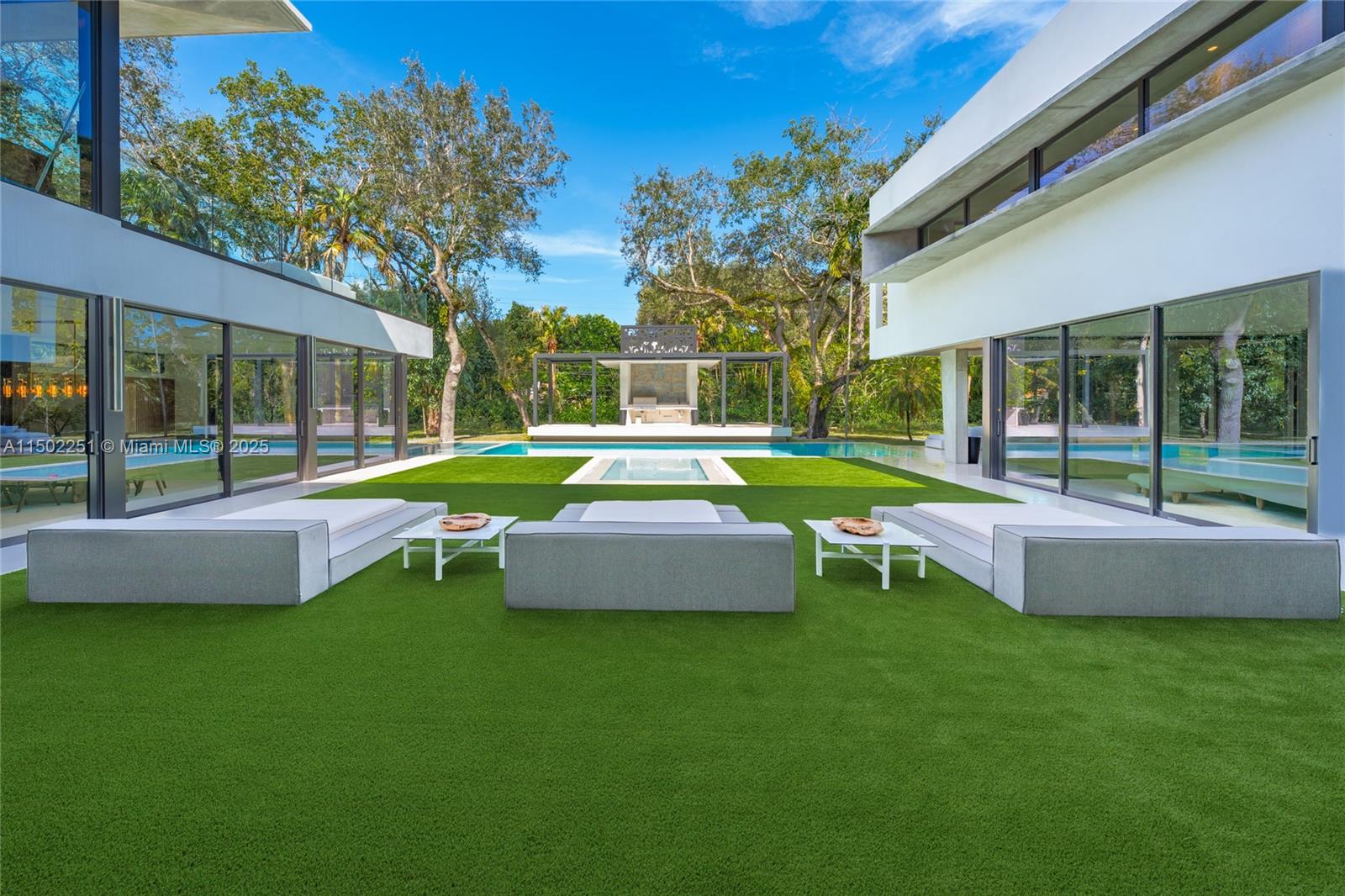 5245 Oak Lane, Coral Gables, Florida 33156, 8 Bedrooms Bedrooms, ,9 BathroomsBathrooms,Residential,For Sale,5245 Oak Lane,A11502251
