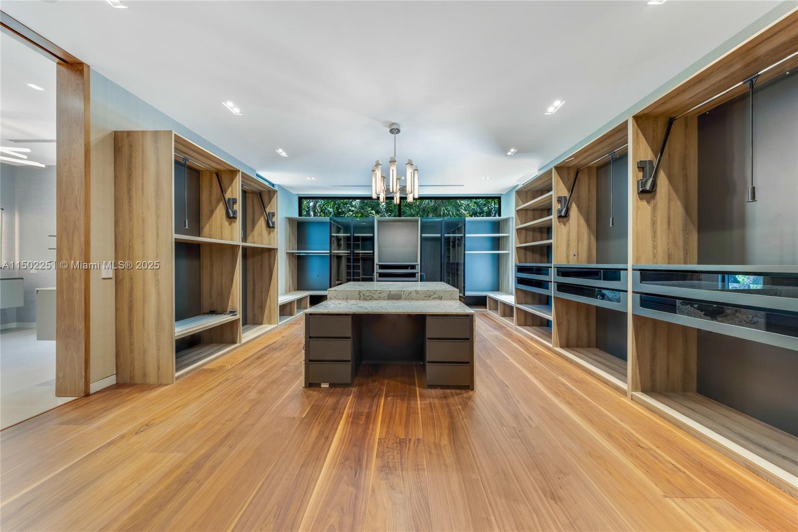 5245 Oak Lane, Coral Gables, Florida 33156, 8 Bedrooms Bedrooms, ,9 BathroomsBathrooms,Residential,For Sale,5245 Oak Lane,A11502251