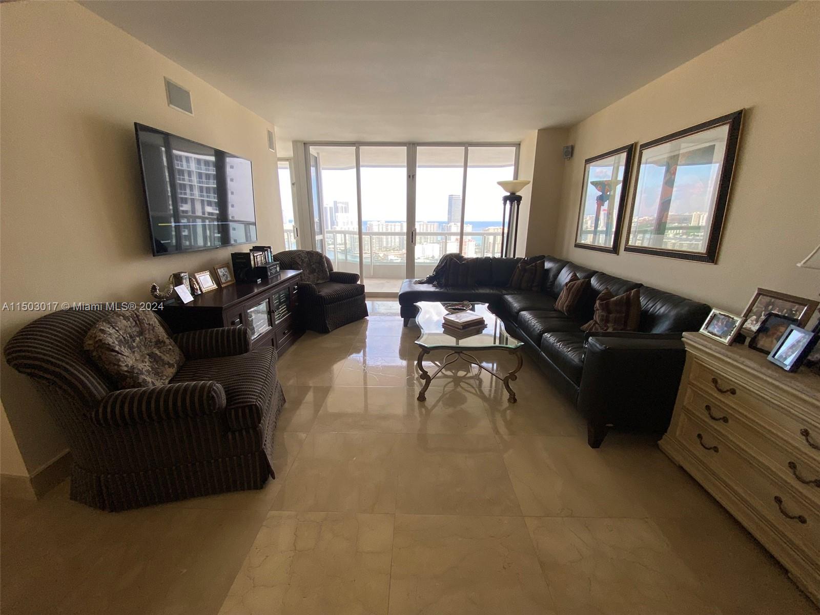 21205 Yacht Club Dr 2910, Aventura, Florida 33180, 3 Bedrooms Bedrooms, ,2 BathroomsBathrooms,Residential,For Sale,21205 Yacht Club Dr 2910,A11503017