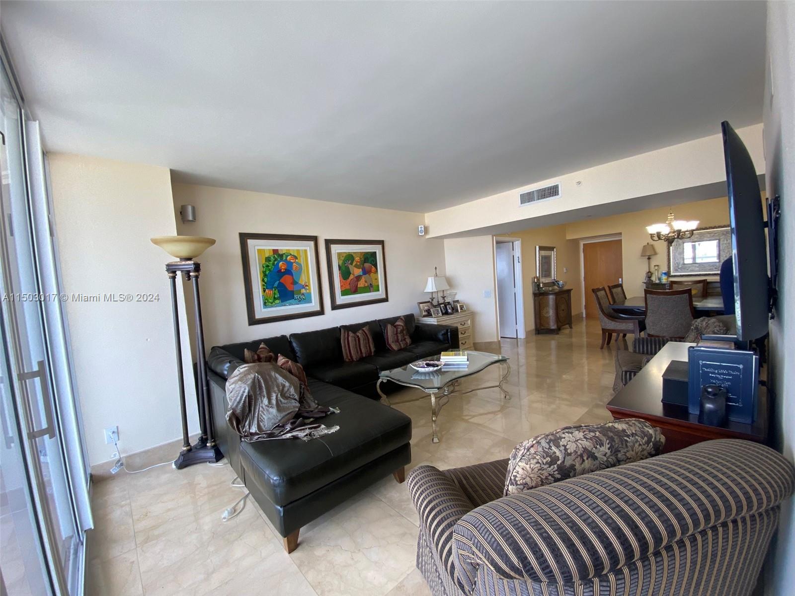 21205 Yacht Club Dr 2910, Aventura, Florida 33180, 3 Bedrooms Bedrooms, ,2 BathroomsBathrooms,Residential,For Sale,21205 Yacht Club Dr 2910,A11503017
