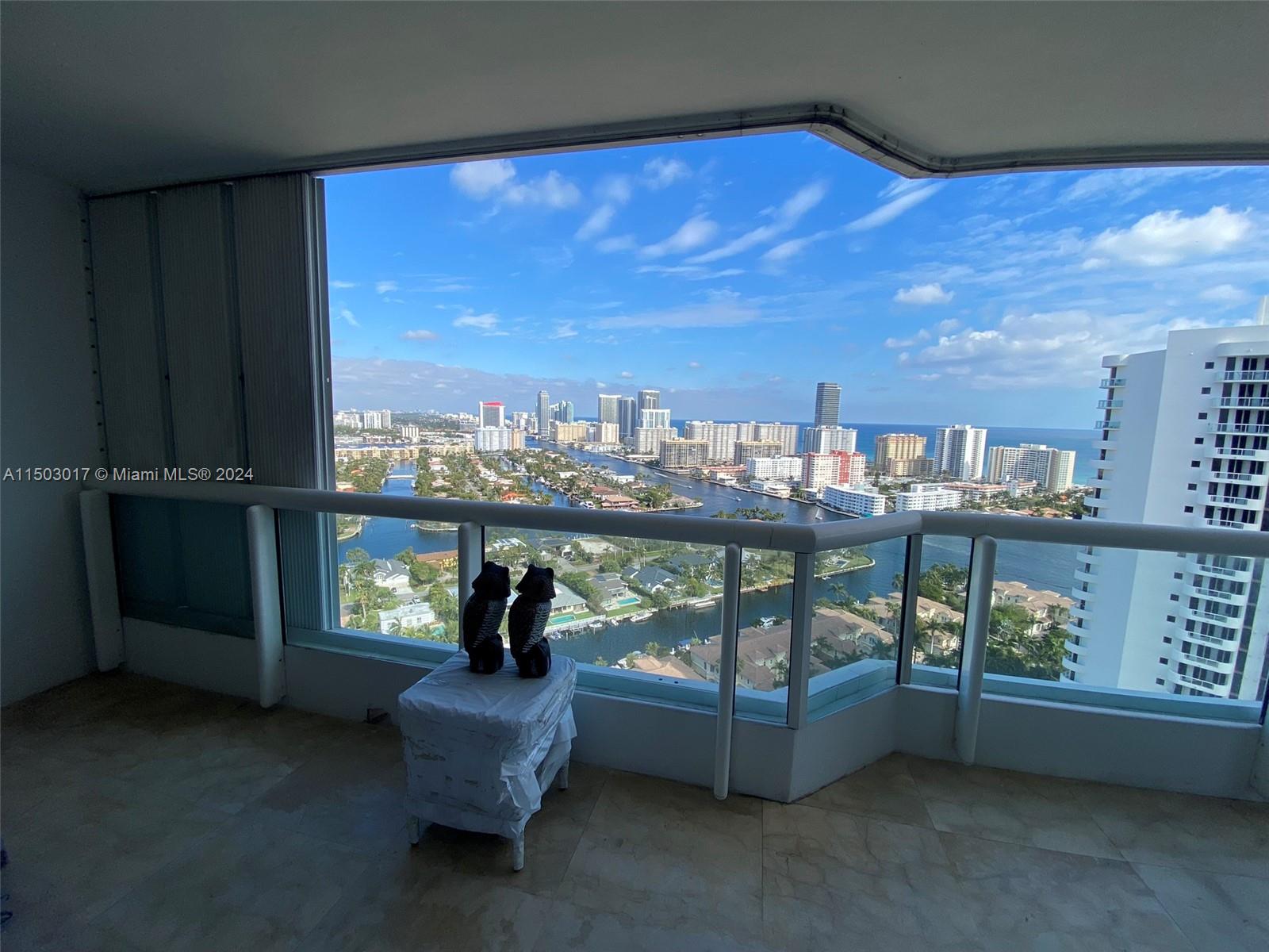 21205 Yacht Club Dr 2910, Aventura, Florida 33180, 3 Bedrooms Bedrooms, ,2 BathroomsBathrooms,Residential,For Sale,21205 Yacht Club Dr 2910,A11503017