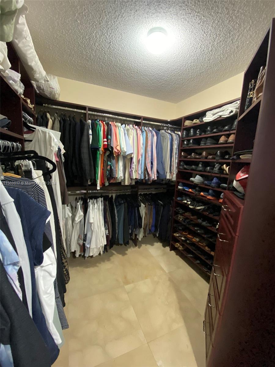 21205 Yacht Club Dr 2910, Aventura, Florida 33180, 3 Bedrooms Bedrooms, ,2 BathroomsBathrooms,Residential,For Sale,21205 Yacht Club Dr 2910,A11503017