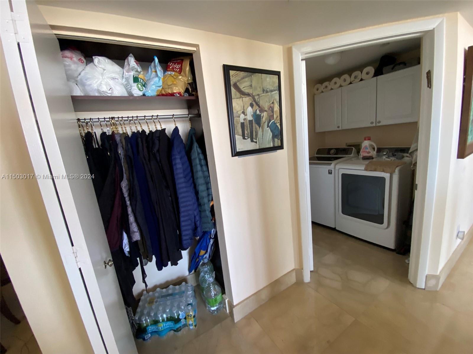 21205 Yacht Club Dr, Aventura, FL, 33180 United States, 3 Bedrooms Bedrooms, ,2 BathroomsBathrooms,Residential,For Sale,Yacht Club Dr,A11503017