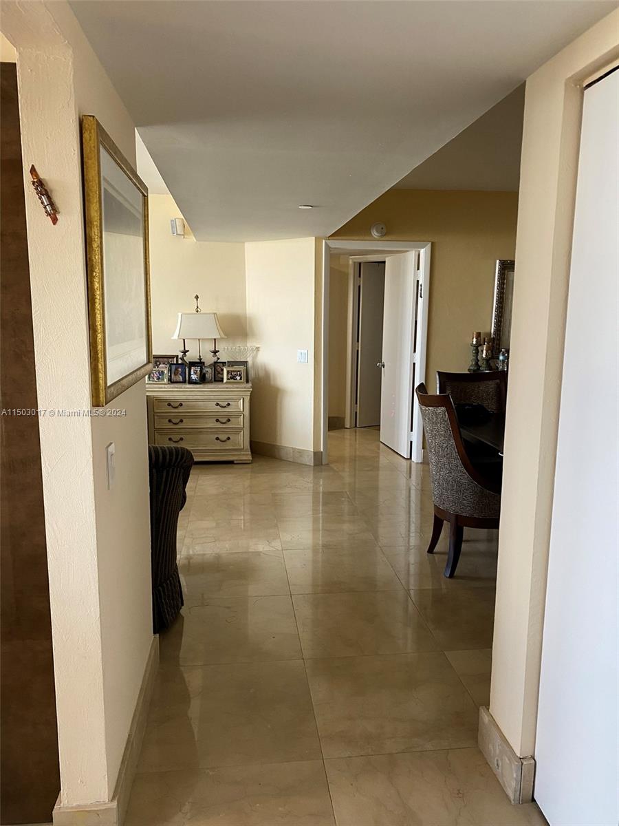 21205 Yacht Club Dr 2910, Aventura, Florida 33180, 3 Bedrooms Bedrooms, ,2 BathroomsBathrooms,Residential,For Sale,21205 Yacht Club Dr 2910,A11503017