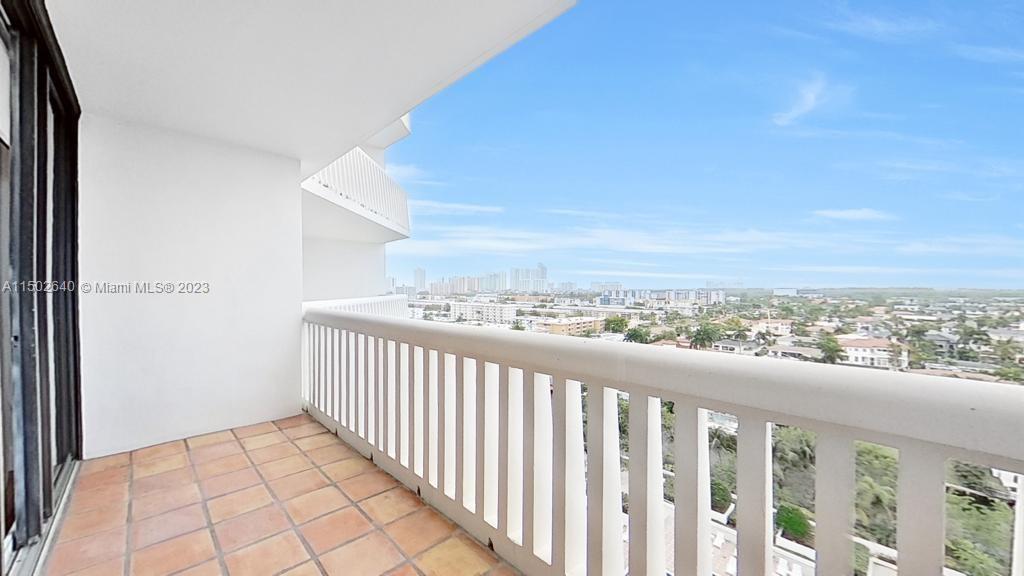 Aventura, FL, 33160 United States, 3 Bedrooms Bedrooms, ,2 BathroomsBathrooms,Residential,For Sale,A11502640