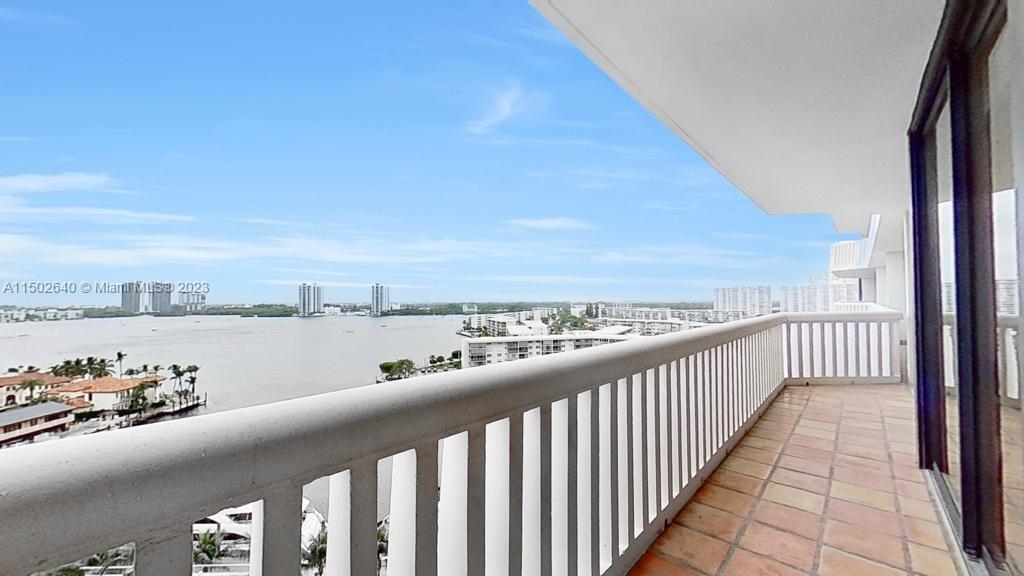 Aventura, FL, 33160 United States, 3 Bedrooms Bedrooms, ,2 BathroomsBathrooms,Residential,For Sale,A11502640