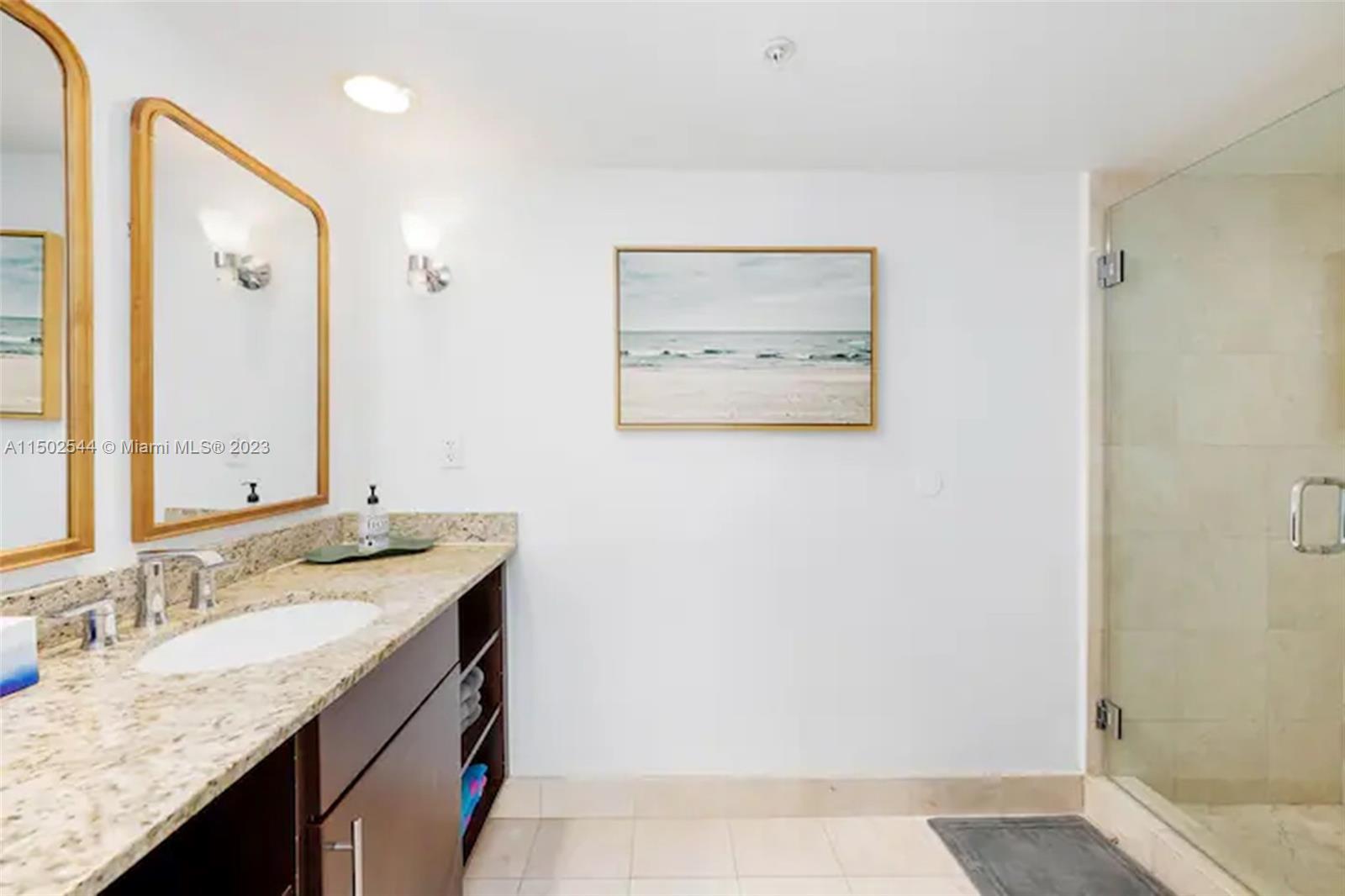 2670 Sunrise Blvd, Fort Lauderdale, FL, 33304 United States, 1 Bedroom Bedrooms, ,1 BathroomBathrooms,Residential,For Sale,Sunrise Blvd,A11502544