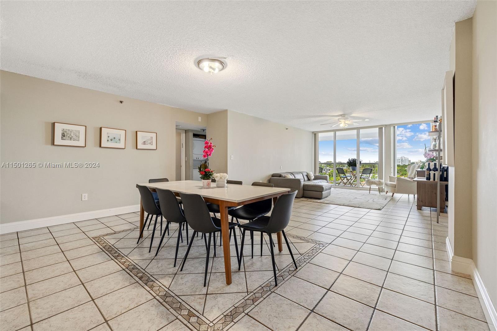 9341 Collins Ave 507, Surfside, Florida 33154, 2 Bedrooms Bedrooms, ,2 BathroomsBathrooms,Residential,For Sale,9341 Collins Ave 507,A11501265