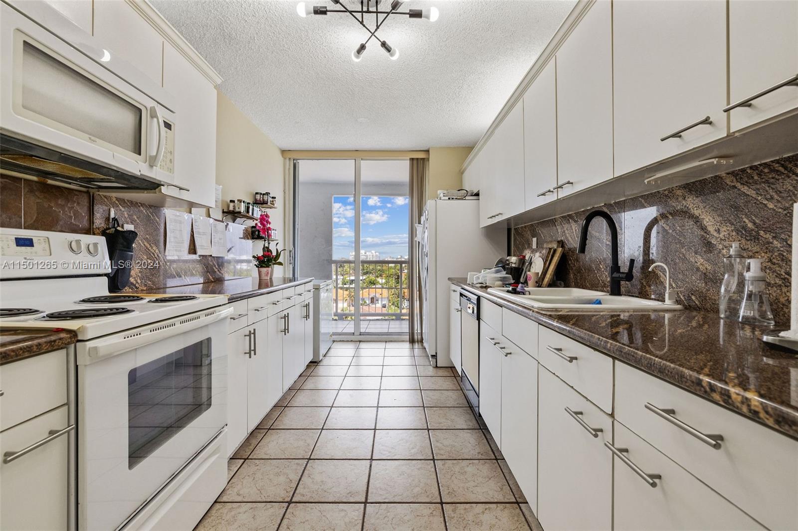 9341 Collins Ave 507, Surfside, Florida 33154, 2 Bedrooms Bedrooms, ,2 BathroomsBathrooms,Residential,For Sale,9341 Collins Ave 507,A11501265