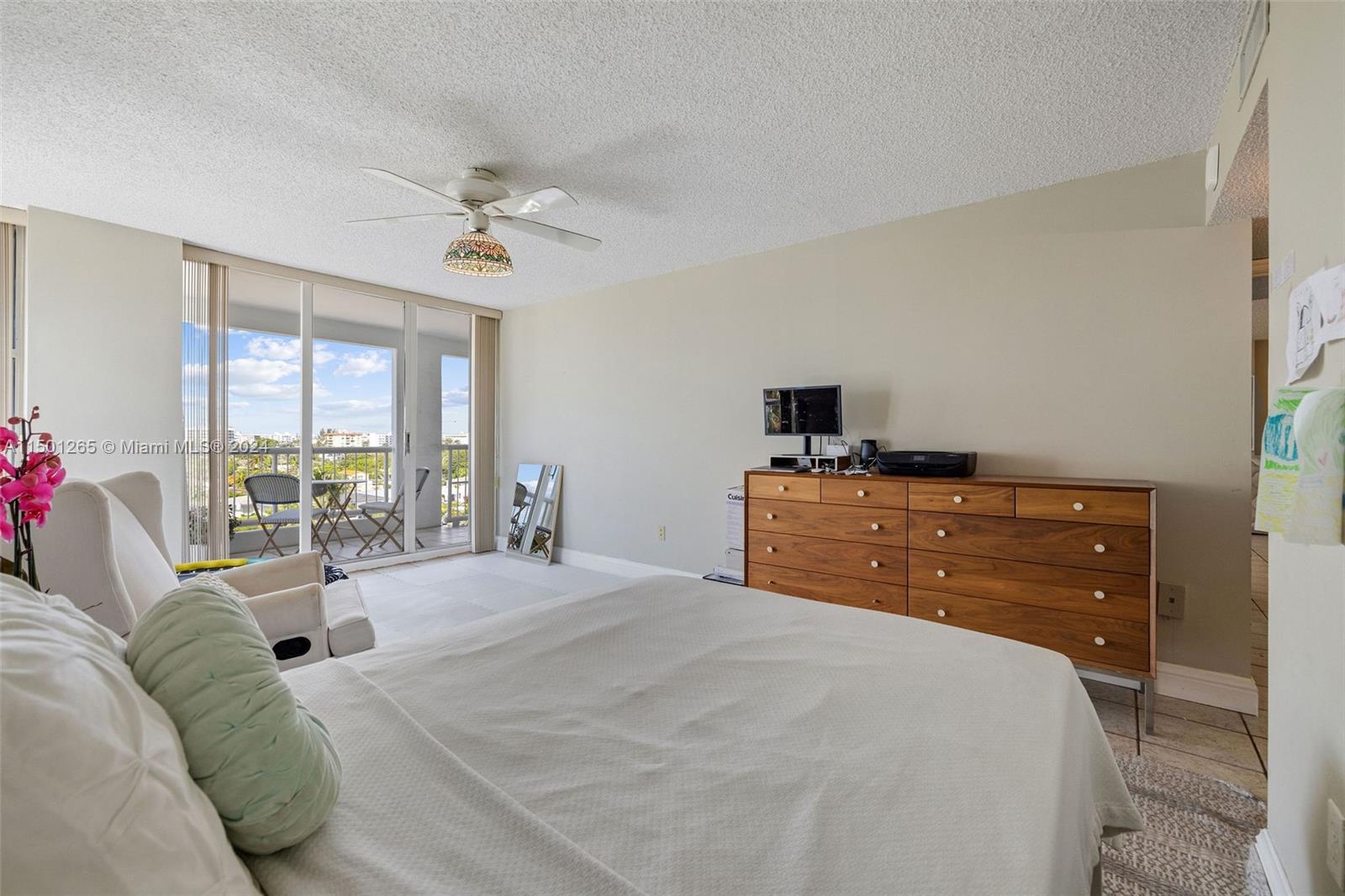 9341 Collins Ave 507, Surfside, Florida 33154, 2 Bedrooms Bedrooms, ,2 BathroomsBathrooms,Residential,For Sale,9341 Collins Ave 507,A11501265