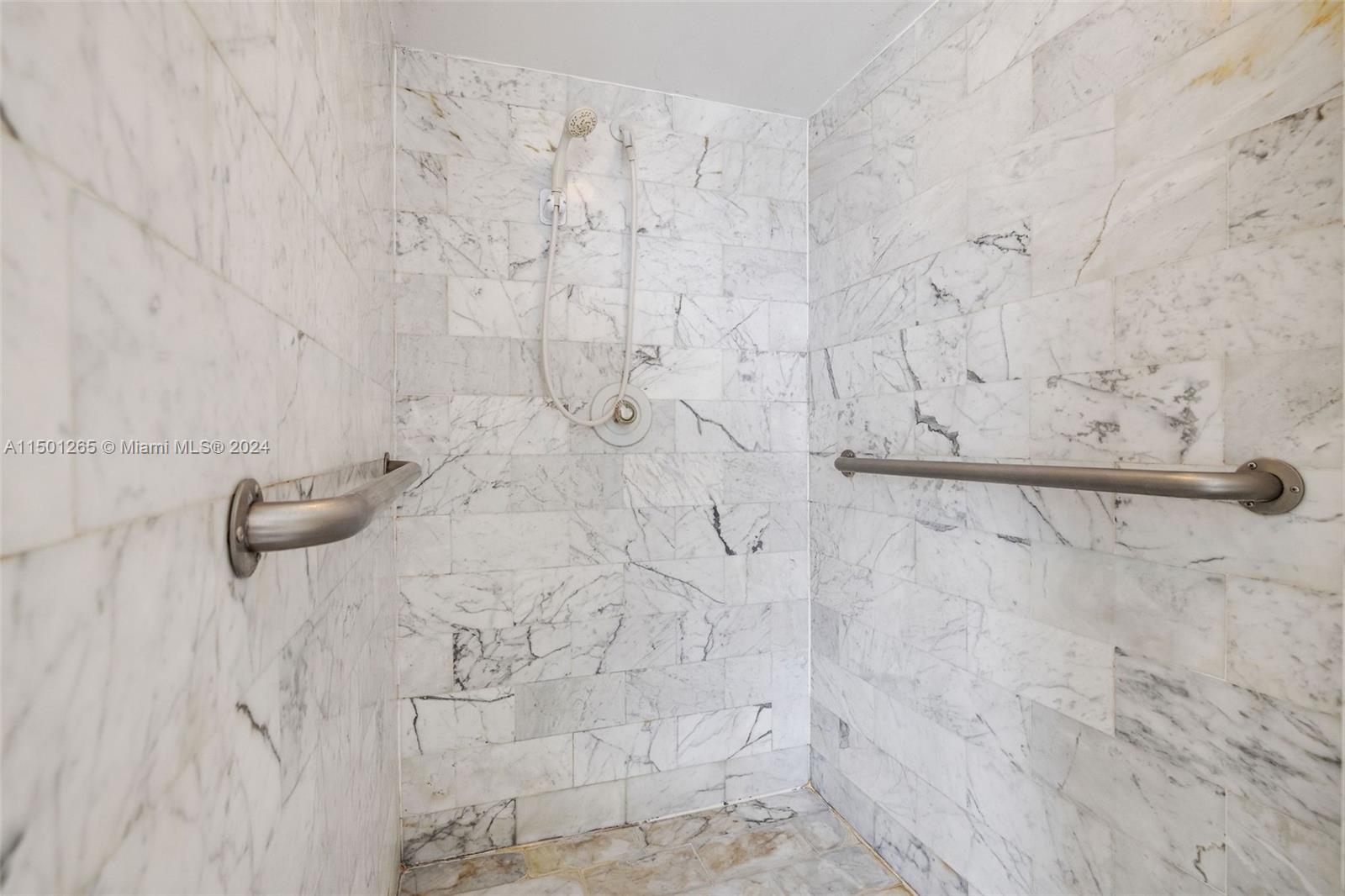 9341 Collins Ave 507, Surfside, Florida 33154, 2 Bedrooms Bedrooms, ,2 BathroomsBathrooms,Residential,For Sale,9341 Collins Ave 507,A11501265