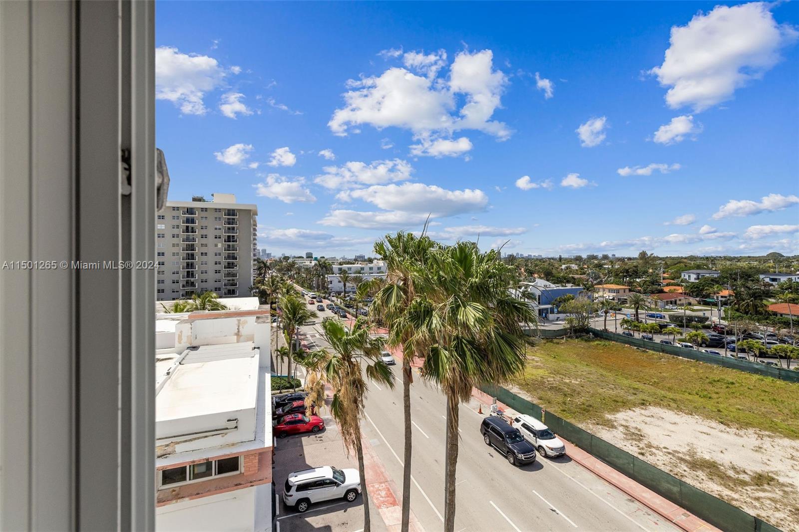 9341 Collins Ave 507, Surfside, Florida 33154, 2 Bedrooms Bedrooms, ,2 BathroomsBathrooms,Residential,For Sale,9341 Collins Ave 507,A11501265