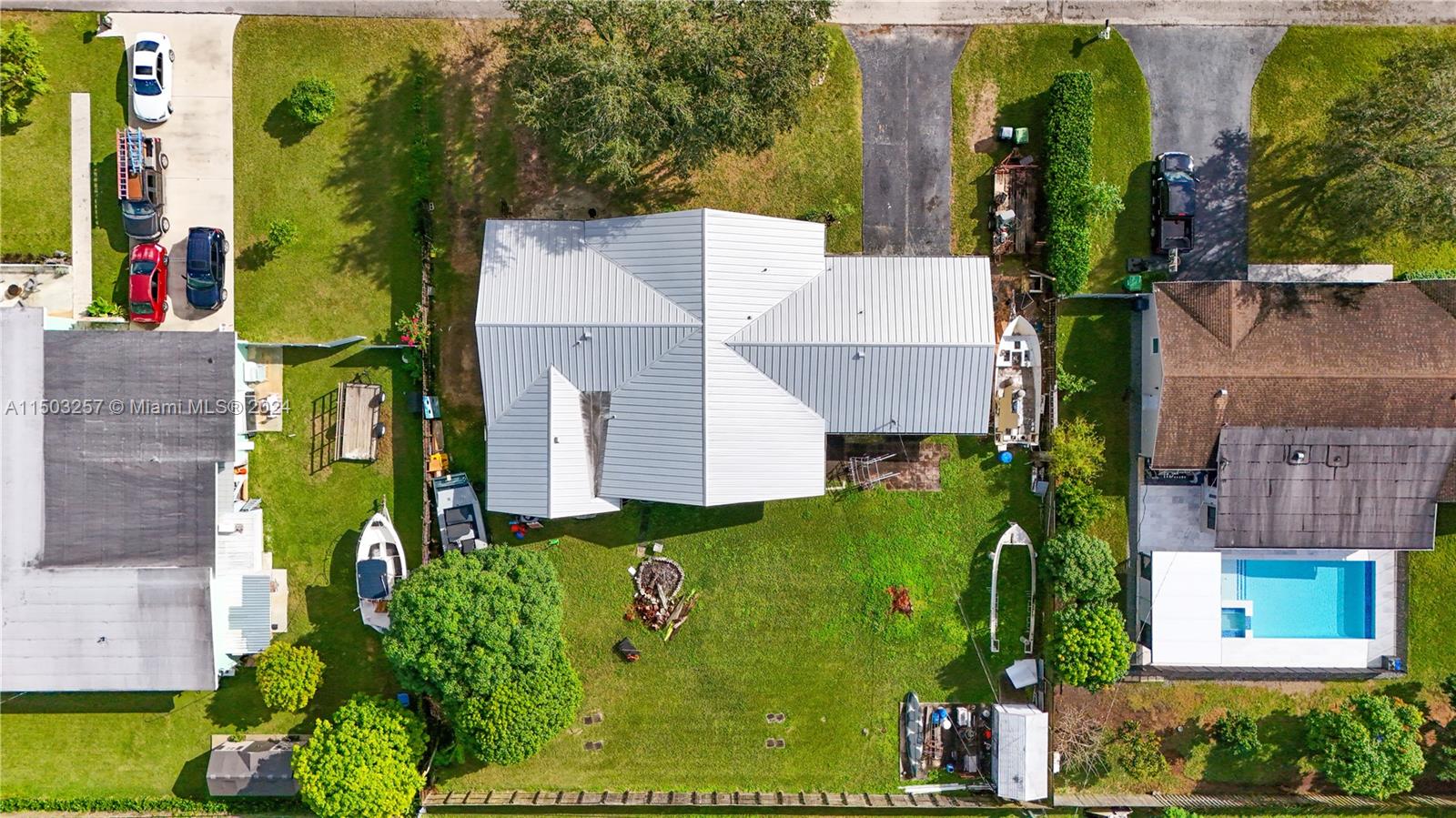 27500 SW 166th Ave, Homestead, Florida 33031, 4 Bedrooms Bedrooms, ,2 BathroomsBathrooms,Residential,For Sale,27500 SW 166th Ave,A11503257