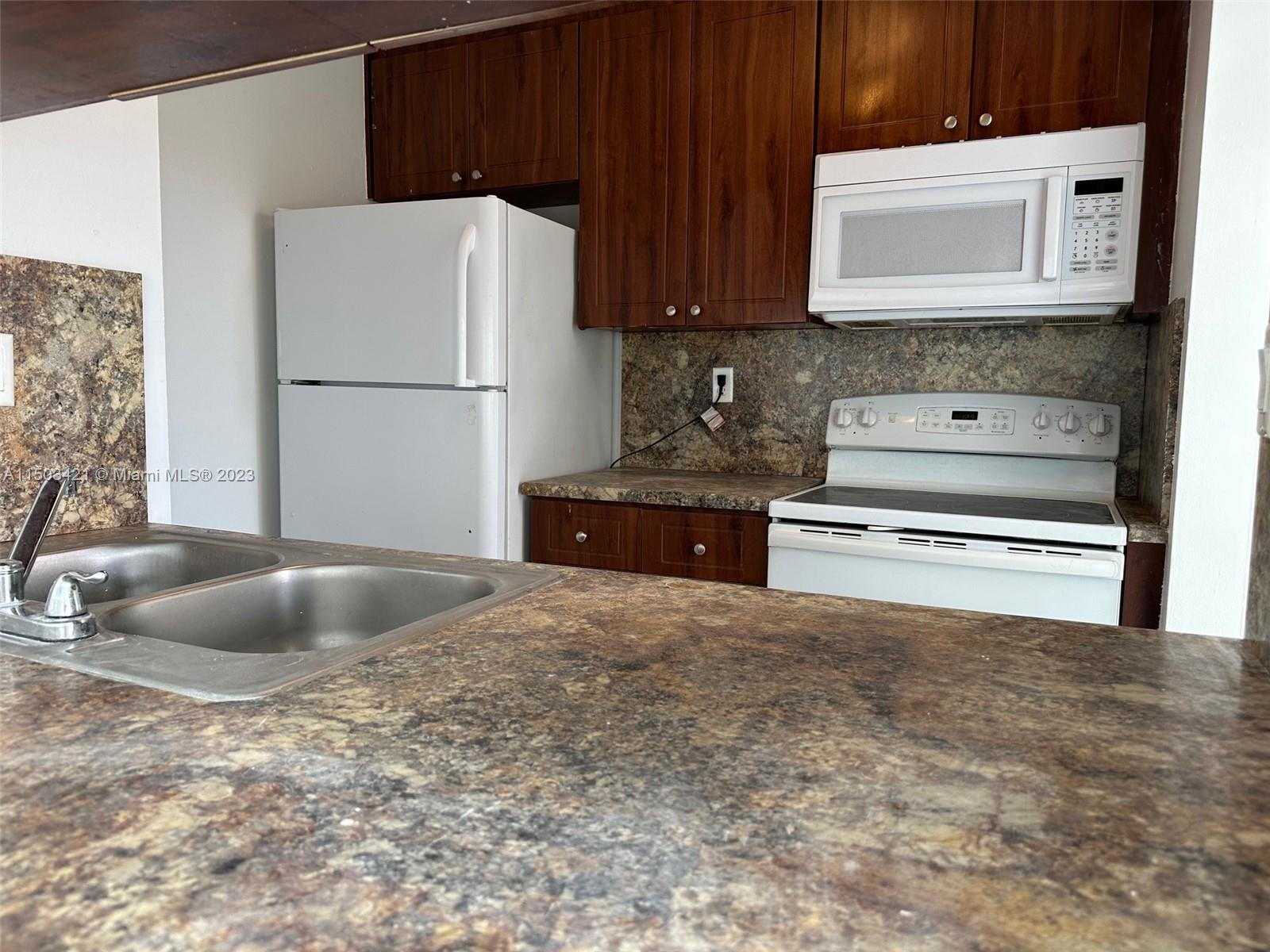 8004 SW 149 AV C316, Miami, Florida 33193, 2 Bedrooms Bedrooms, ,2 BathroomsBathrooms,Residential,For Sale,8004 SW 149 AV C316,A11503421