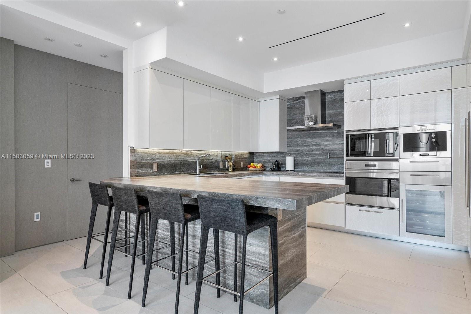 17475 Collins Ave 2002, Sunny Isles Beach, Florida 33160, 2 Bedrooms Bedrooms, ,2 BathroomsBathrooms,Residential,For Sale,17475 Collins Ave 2002,A11503059