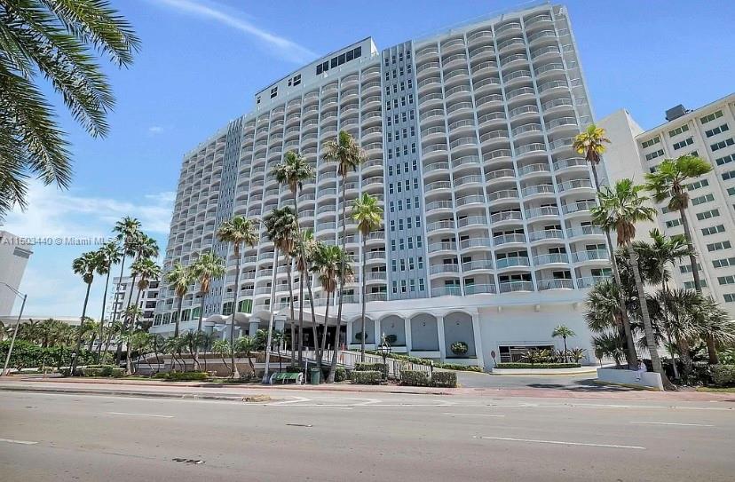 5401 Collins Ave 411, Miami Beach, Florida 33140, 1 Bedroom Bedrooms, ,1 BathroomBathrooms,Residential,For Sale,5401 Collins Ave 411,A11503440