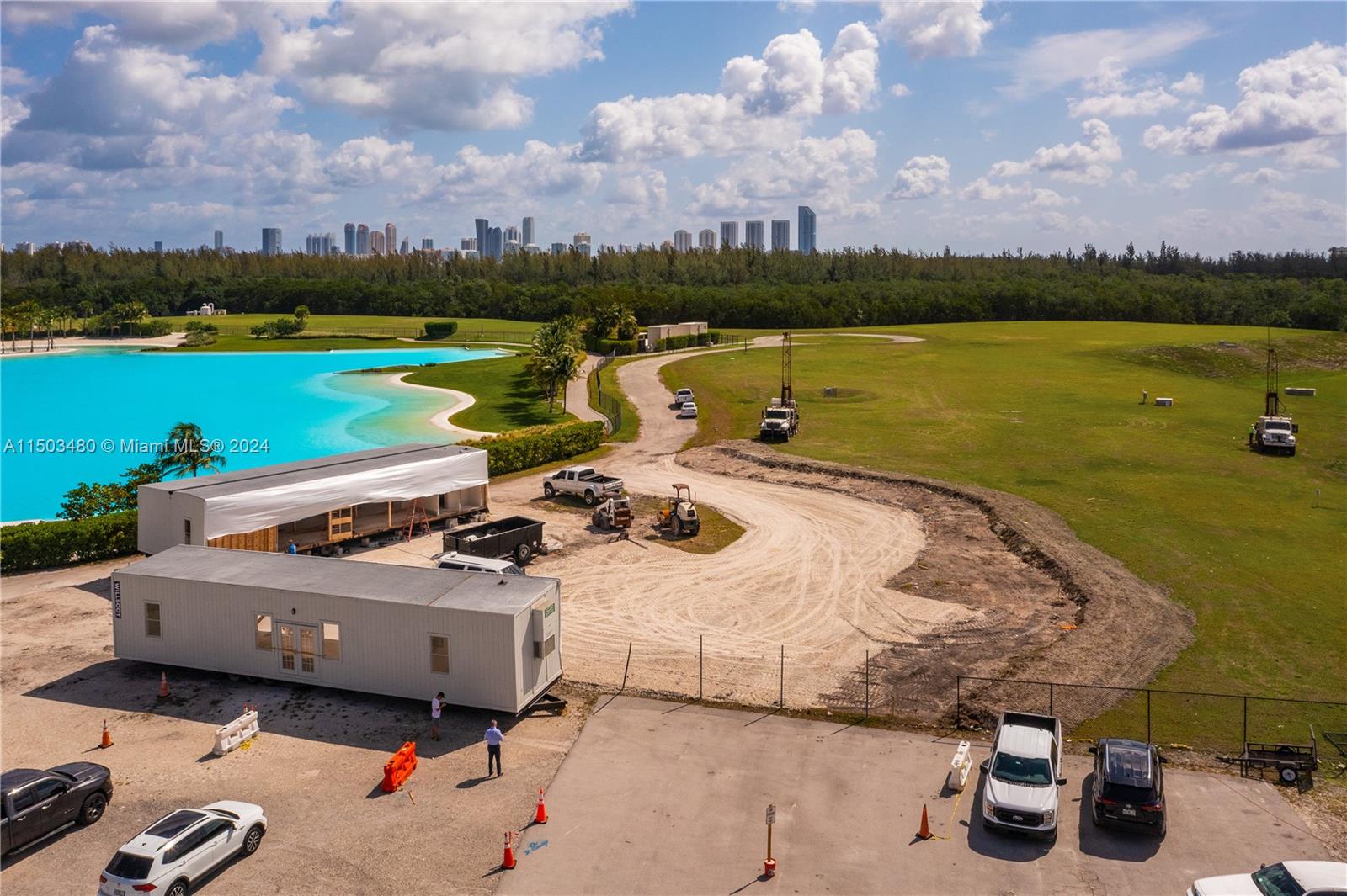 2411 Laguna Cir 1604, North Miami, Florida 33181, 1 Bedroom Bedrooms, 2 Rooms Rooms,2 BathroomsBathrooms,Residential,For Sale,2411 Laguna Cir 1604,A11503480