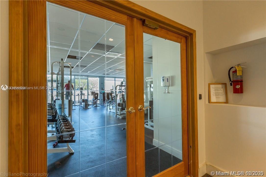 3140 S Ocean Dr 1012, Hallandale Beach, Florida 33009, 2 Bedrooms Bedrooms, ,2 BathroomsBathrooms,Residentiallease,For Rent,3140 S Ocean Dr 1012,A11503454