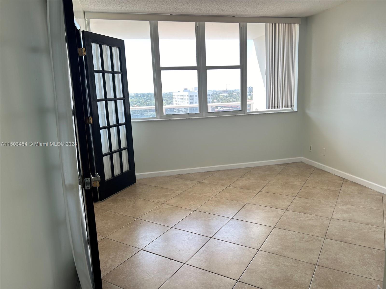 3140 S Ocean Dr 1012, Hallandale Beach, Florida 33009, 2 Bedrooms Bedrooms, ,2 BathroomsBathrooms,Residentiallease,For Rent,3140 S Ocean Dr 1012,A11503454