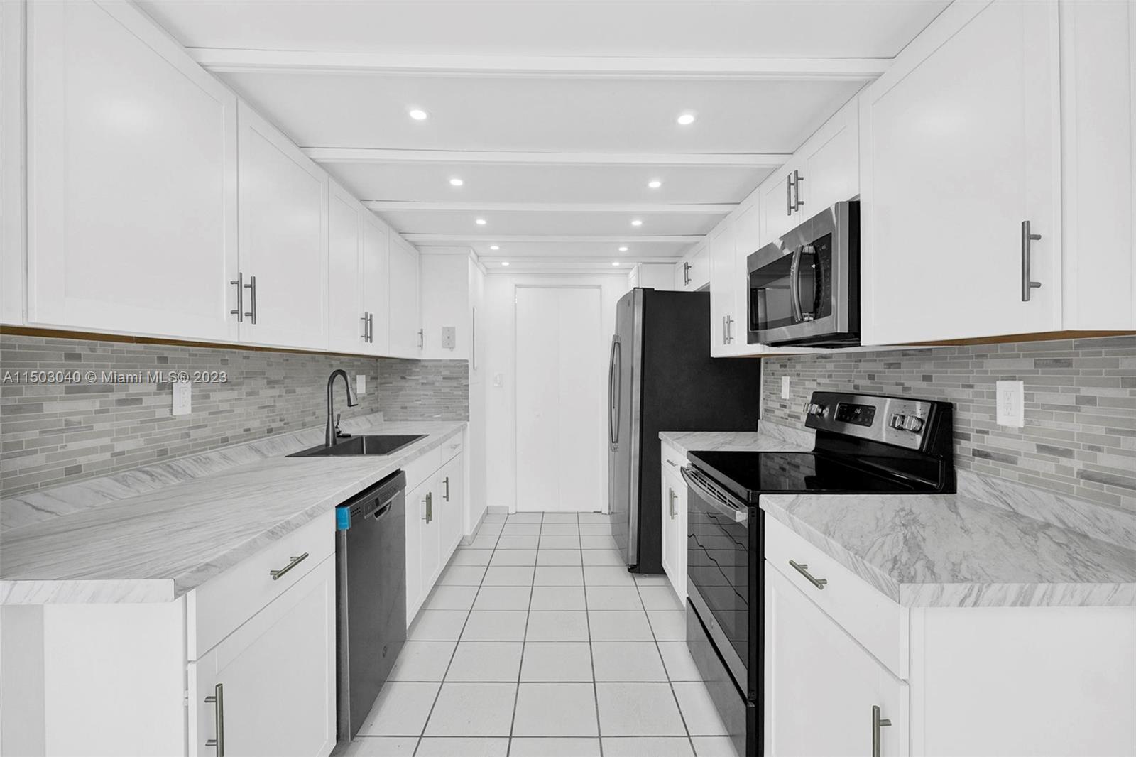 4000 Towerside Ter 302, Miami, Florida 33138, 3 Bedrooms Bedrooms, ,2 BathroomsBathrooms,Residential,For Sale,4000 Towerside Ter 302,A11503040