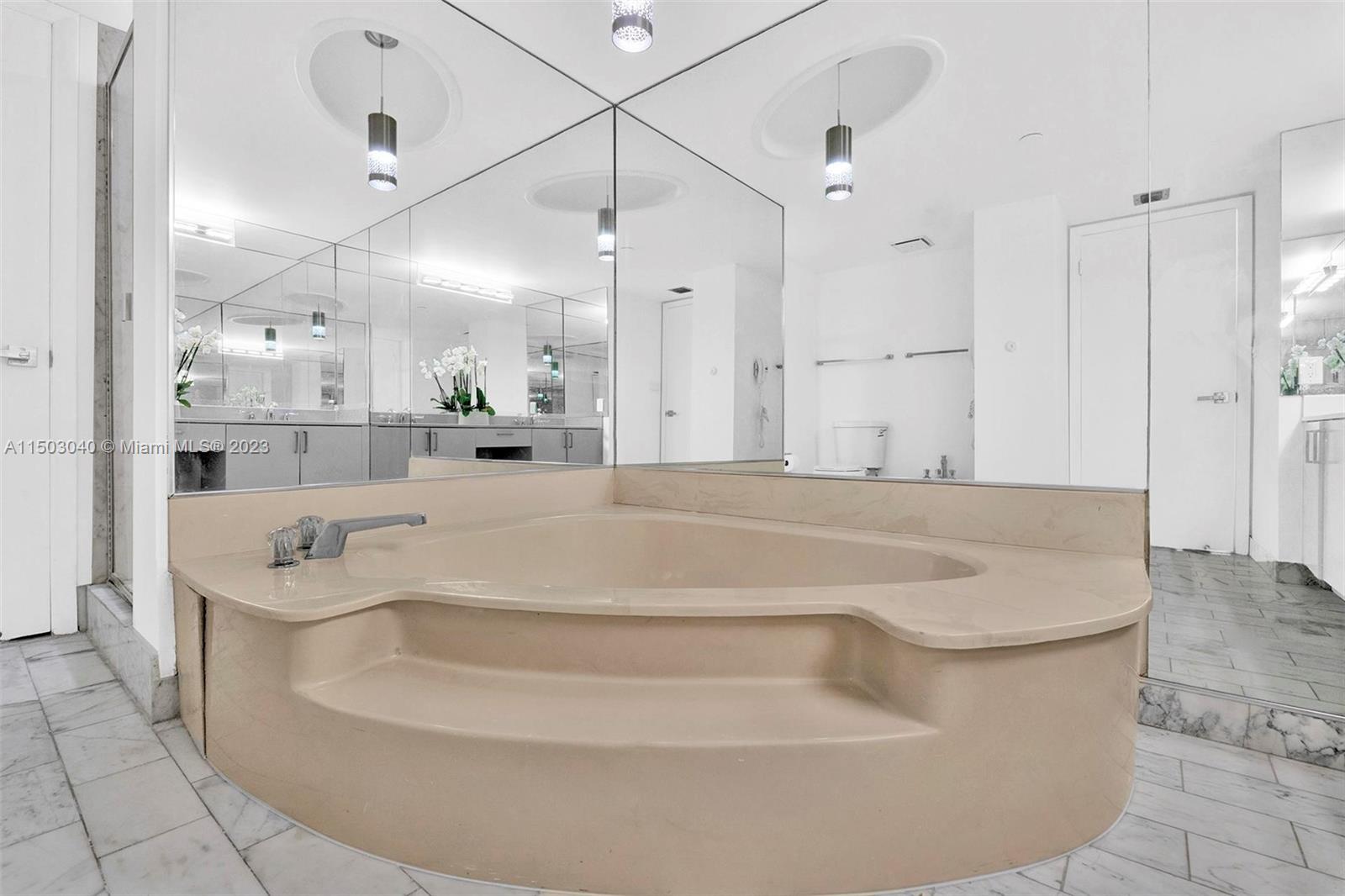 4000 Towerside Ter 302, Miami, Florida 33138, 3 Bedrooms Bedrooms, ,2 BathroomsBathrooms,Residential,For Sale,4000 Towerside Ter 302,A11503040